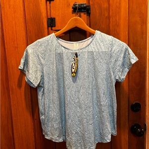 Light Blue Short-Sleeve Leaf Print Women's Top